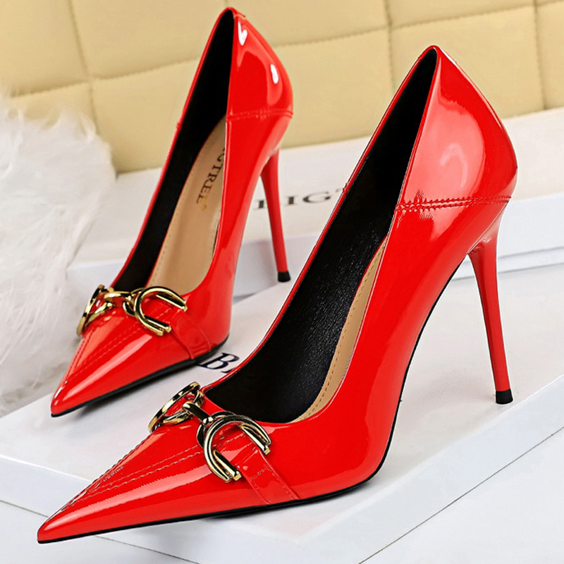 Luxury Women Pumps Metal belt  - Leather Classic Strap avis et prix